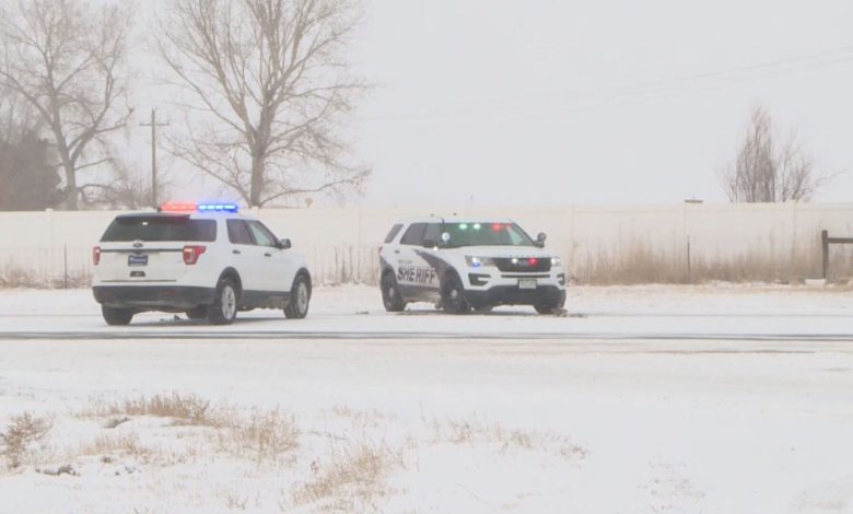 Vehicle crashes into Weld County ditch as slippery conditions take over - CBS Denver